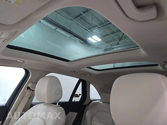 2016 Mercedes-Benz GLC 300 4MATIC – miniatura 13