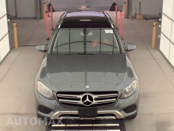 2016 Mercedes-Benz GLC 300 4MATIC – miniatura 2