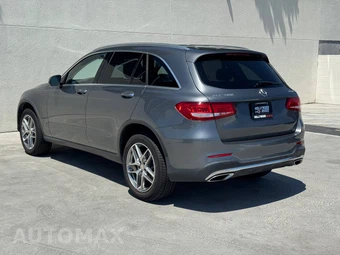 2016 Mercedes-Benz GLC 300 4MATIC – miniatura 10