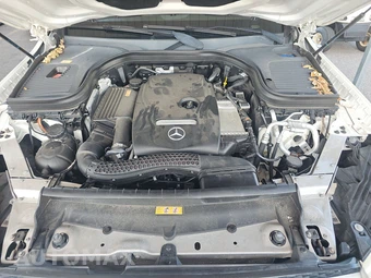 2016 Mercedes-Benz GLC 300 4MATIC – miniatura 15