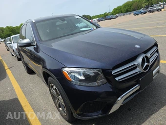 2016 Mercedes-Benz GLC 300 4MATIC – miniatura 3