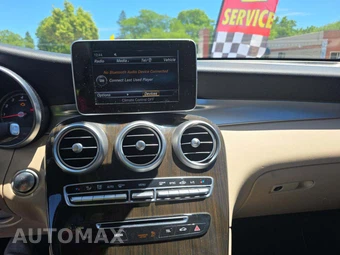 2016 Mercedes-Benz GLC 300 4MATIC – miniatura 10