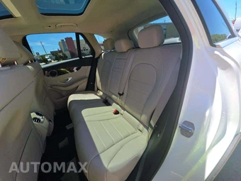 2016 Mercedes-Benz GLC 300 4MATIC – miniatura 13