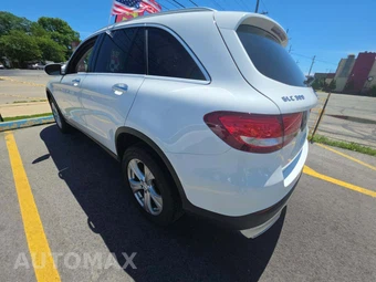 2016 Mercedes-Benz GLC 300 4MATIC – miniatura 2