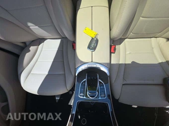 2016 Mercedes-Benz GLC 300 4MATIC – miniatura 8