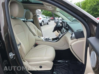 2016 Mercedes-Benz GLC 300 4MATIC – miniatura 15