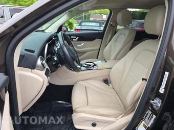 2016 Mercedes-Benz GLC 300 4MATIC – miniatura 3
