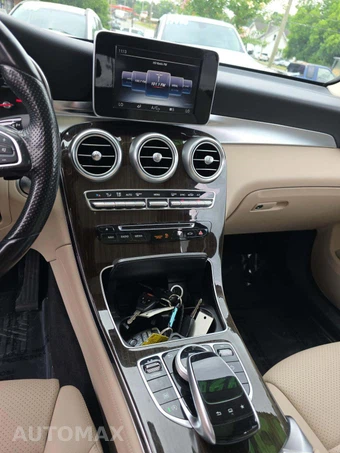 2016 Mercedes-Benz GLC 300 4MATIC – miniatura 7