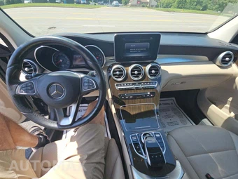 2016 Mercedes-Benz GLC 300 4MATIC – miniatura 10