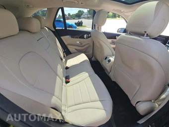 2016 Mercedes-Benz GLC 300 4MATIC – miniatura 16