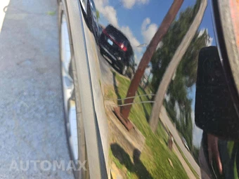 2016 Mercedes-Benz GLC 300 4MATIC – miniatura 23