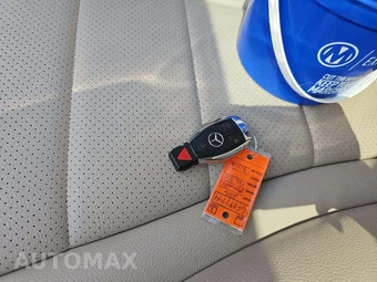 2016 Mercedes-Benz GLC 300 4MATIC – miniatura 8