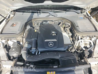 2016 Mercedes-Benz GLC 300 4MATIC – miniatura 16