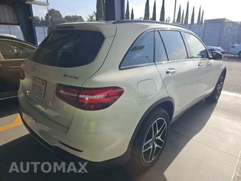 2016 Mercedes-Benz GLC 300 4MATIC – miniatura 4