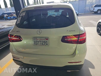 2016 Mercedes-Benz GLC 300 4MATIC – miniatura 5