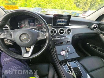 2016 Mercedes-Benz GLC 300 – miniatura 7