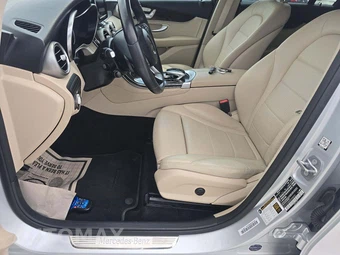 2016 Mercedes-Benz GLC 300 – miniatura 3
