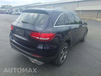 2016 Mercedes-Benz GLC 300 – miniatura 3