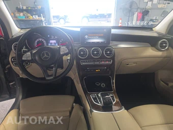 2016 Mercedes-Benz GLC 300 – miniatura 11
