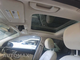 2016 Mercedes-Benz GLC 300 – miniatura 17