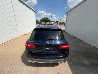 2016 Mercedes-Benz GLC 300 – miniatura 12