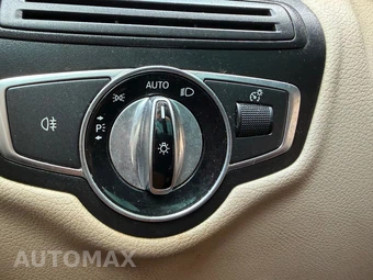 2016 Mercedes-Benz GLC 300 – miniatura 27
