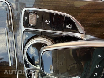 2016 Mercedes-Benz GLC 300 – miniatura 29