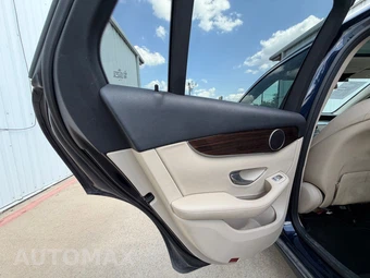 2016 Mercedes-Benz GLC 300 – miniatura 46