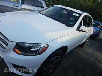 2016 Mercedes-Benz GLC 300