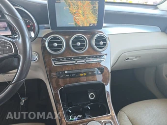 2016 Mercedes-Benz GLC 300 – miniatura 14