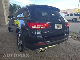 2016 Mercedes-Benz GLC 300 – miniatura 2