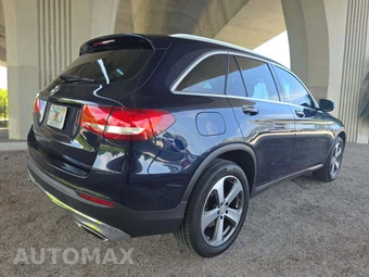 2016 Mercedes-Benz GLC 300 – miniatura 3