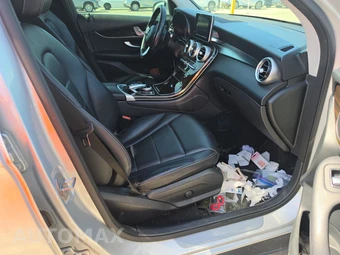2016 Mercedes-Benz GLC 300 - miniatura 8