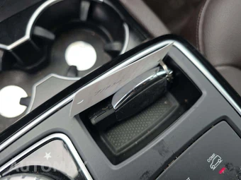 2016 Mercedes-Benz GLE 350 – miniatura 8