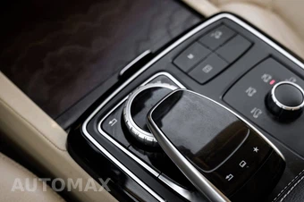 2016 Mercedes-Benz GLE 350 4MATIC - miniatura 35