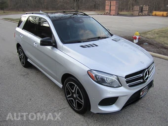 2016 Mercedes-Benz GLE 400 4MATIC - miniatura 3