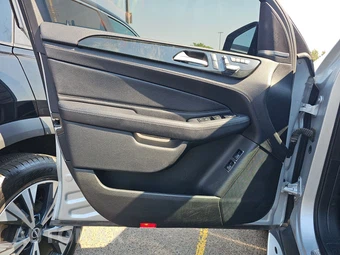 2016 Mercedes-Benz GLE 550e – miniatura 9