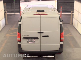 2016 Mercedes-Benz Metris Cargo Van 126.0" WB - miniatura 5