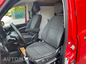 2016 Mercedes-Benz Metris Cargo Van 126.0" WB - miniatura 34