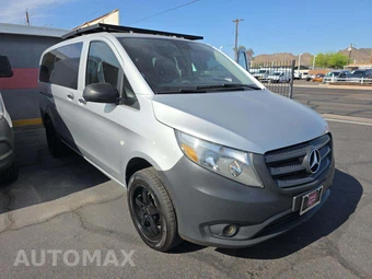 2016 Mercedes-Benz Metris Passenger Van 126.0" WB - miniatura 4