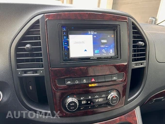 2016 Mercedes-Benz Metris Passenger Van 126.0" WB - miniatura 19