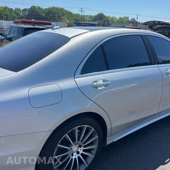 2016 Mercedes-Benz S 550 4MATIC Sedan - miniatura 12