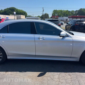 2016 Mercedes-Benz S 550 4MATIC Sedan - miniatura 17