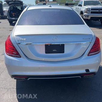 2016 Mercedes-Benz S 550 4MATIC Sedan - miniatura 3