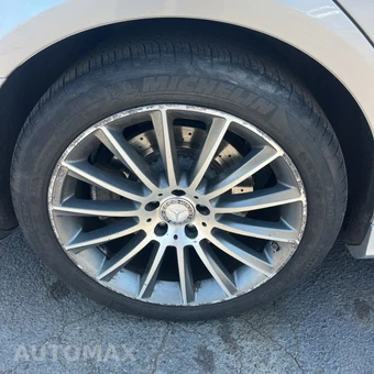 2016 Mercedes-Benz S 550 4MATIC Sedan - miniatura 44