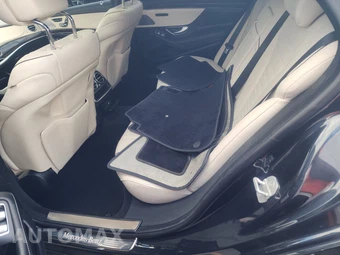 2016 Mercedes-Benz S 550 Sedan - miniatura 13