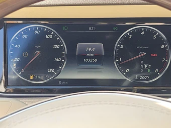 2016 Mercedes-Benz S 550 Sedan - miniatura 12