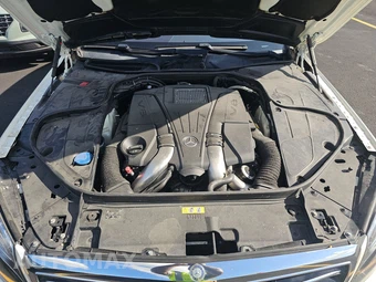 2016 Mercedes-Benz S 550 Sedan - miniatura 16