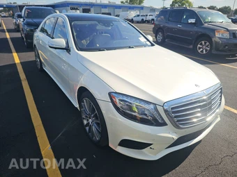 2016 Mercedes-Benz S 550 Sedan - miniatura 3
