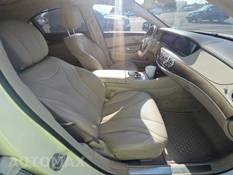 2016 Mercedes-Benz S 550 Sedan - miniatura 8
